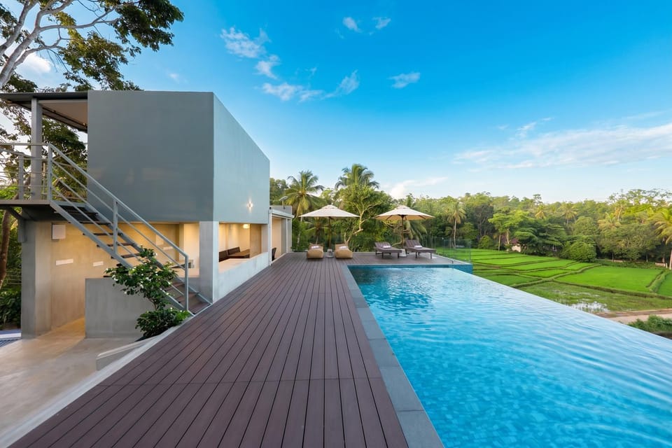 Balcony/Terrace, Swimming pool