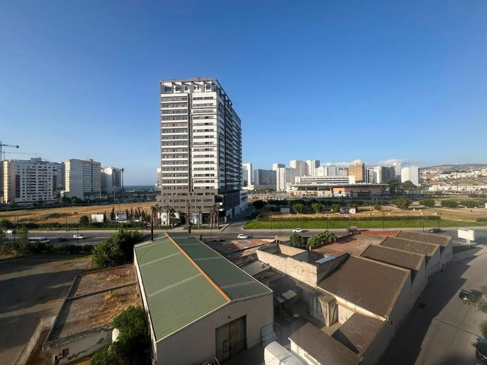 À Deux Pas de la Gare TGV et la plage Apartment in Tangier