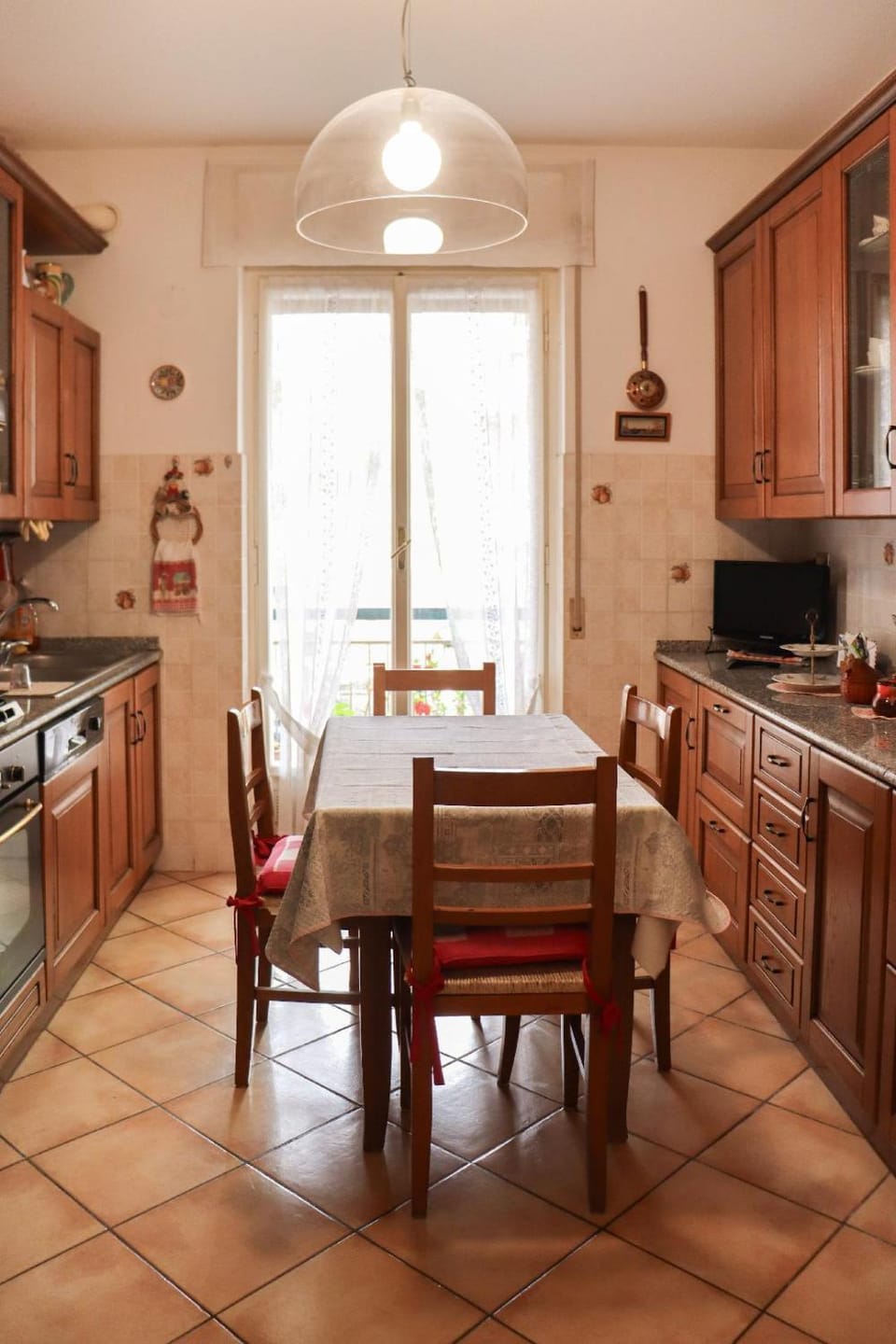 Kitchen or kitchenette, kitchen