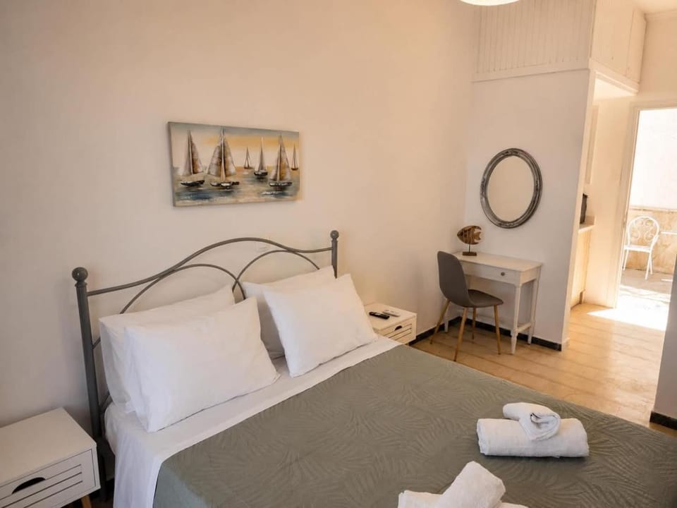 Novus seaview Apartment hotel in Corfu, Greece
