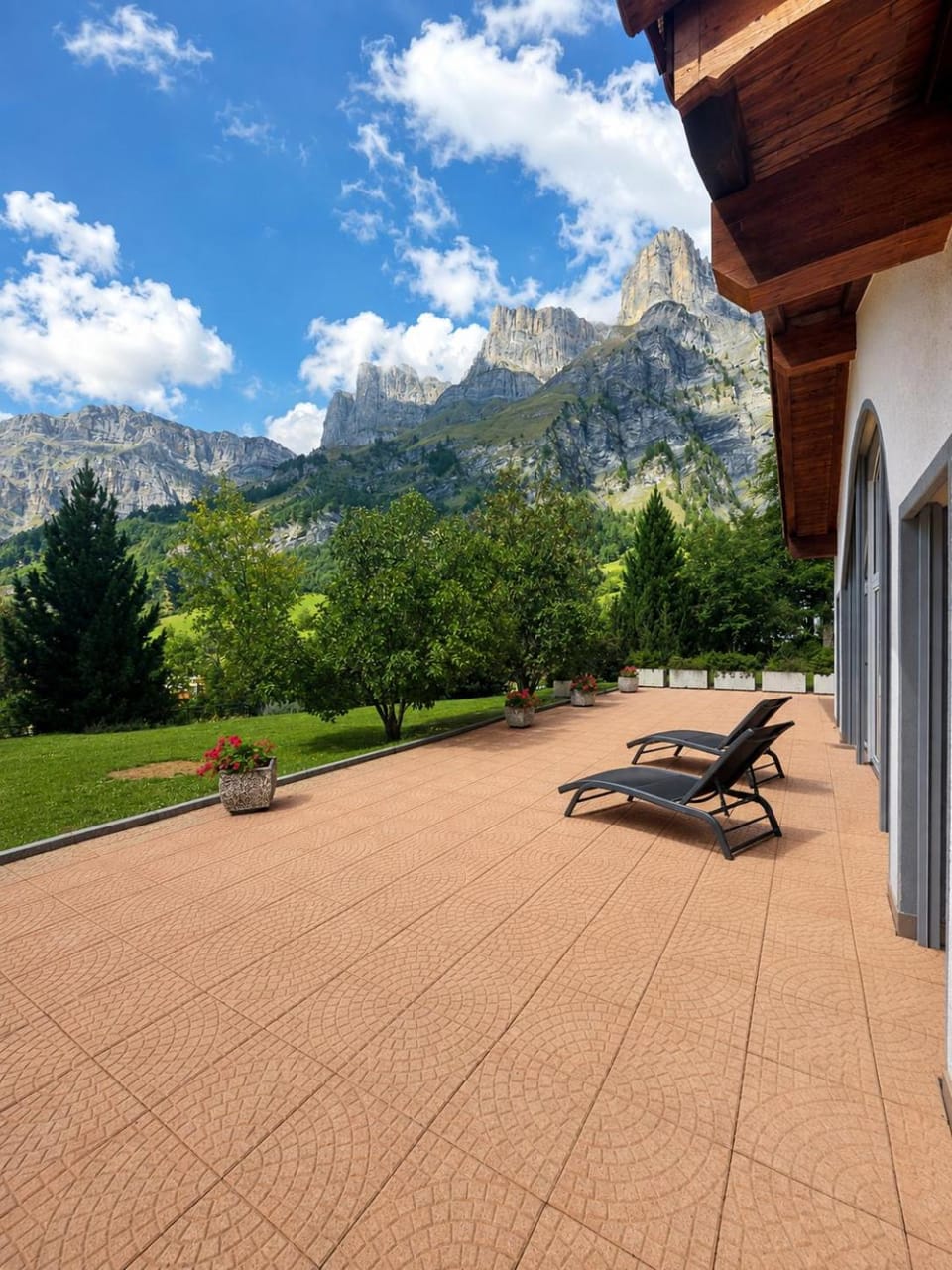 Residenz Ambassador Apartment in Canton of Valais