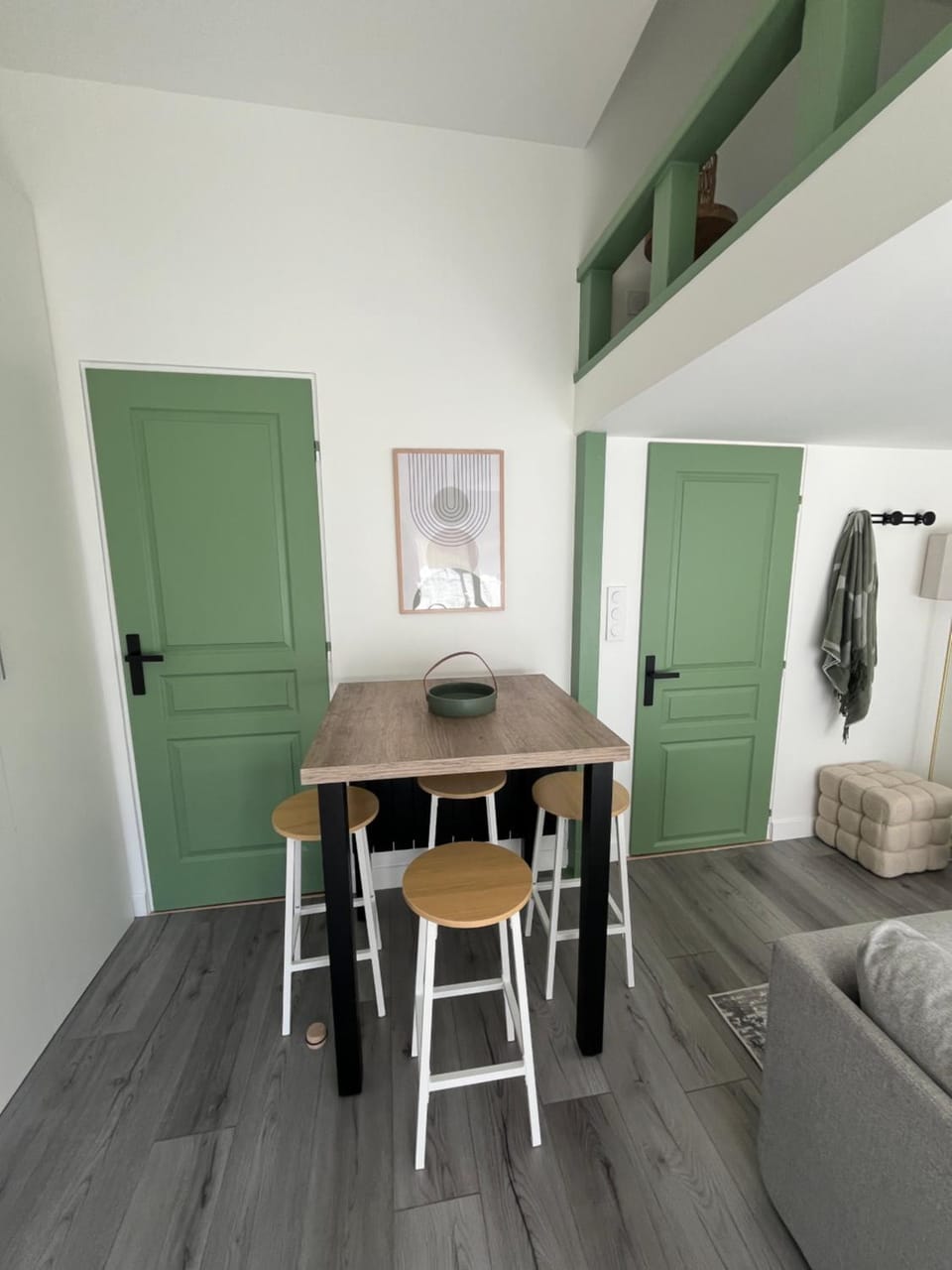 Studio rénové avec Terrasse & Jardin Proche Gare Grenoble Apartment in Grenoble