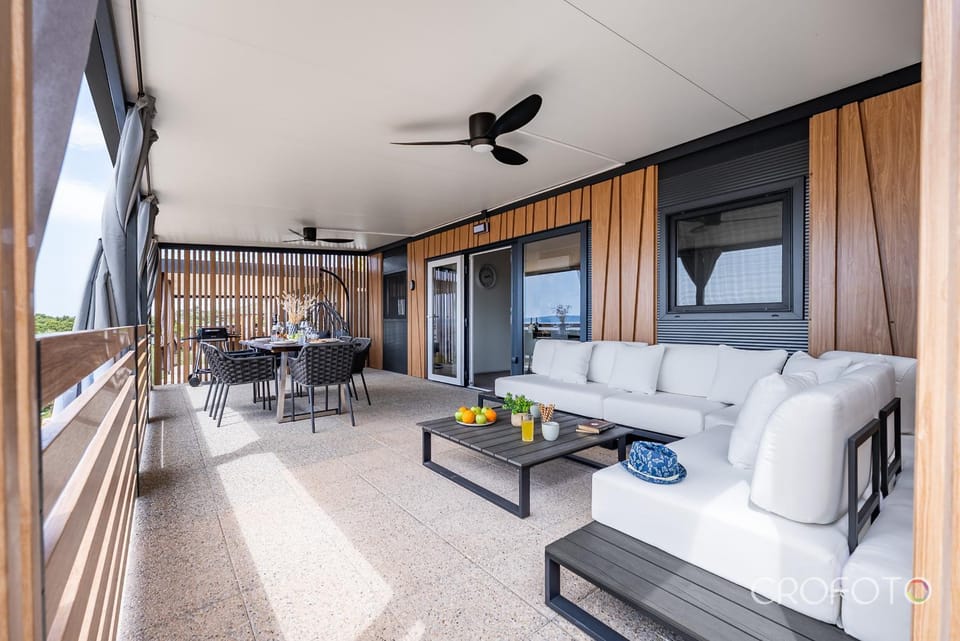 Mobile Home Altura Luxury Sea View Retreat Campground/ 
RV Resort in Zadar County