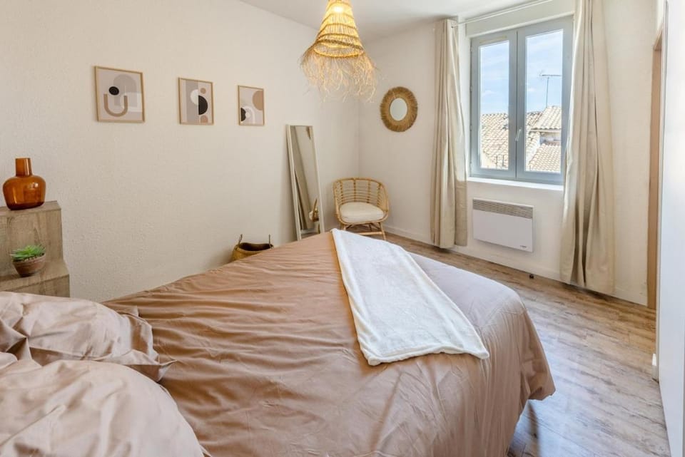 Escapade Nîmoise Duplex climatisé au calme Apartment in Nimes