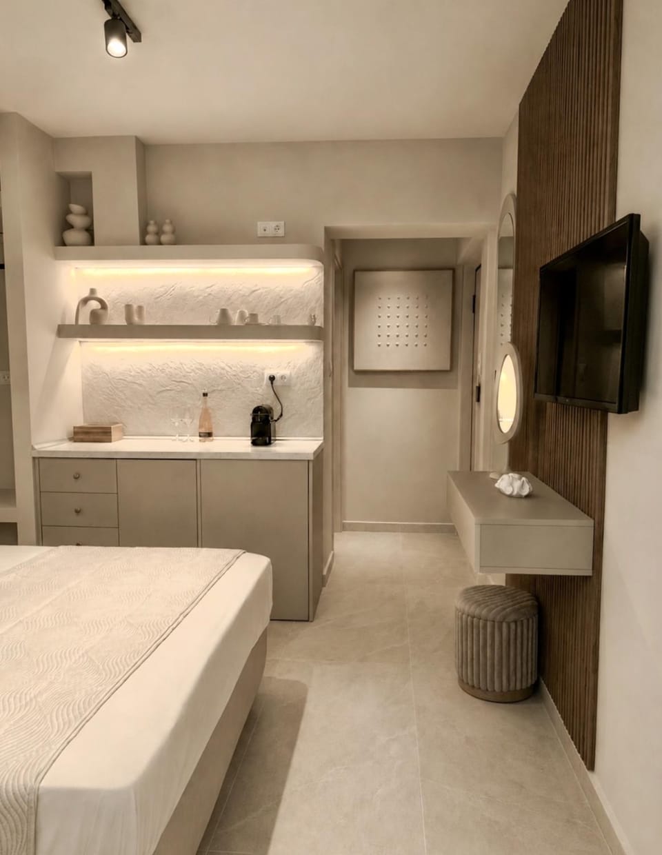 Blue Shadow Apartment in Skiathos