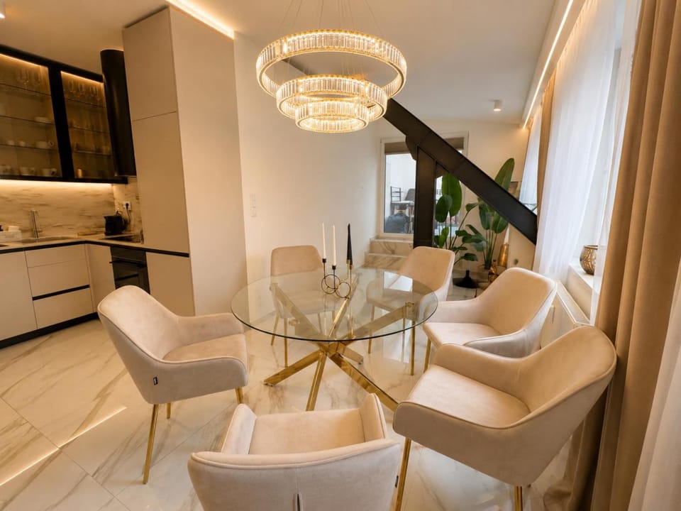 APARTIA Luxury Residence 2 Terraces & Old town city Center Apartment in Brno