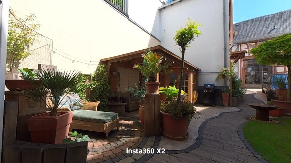 Patio, Spring, Day, Garden, Seating area, Garden view