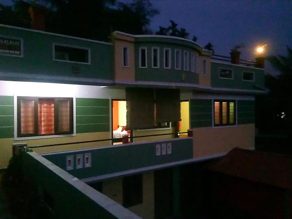 Property building, Balcony/Terrace