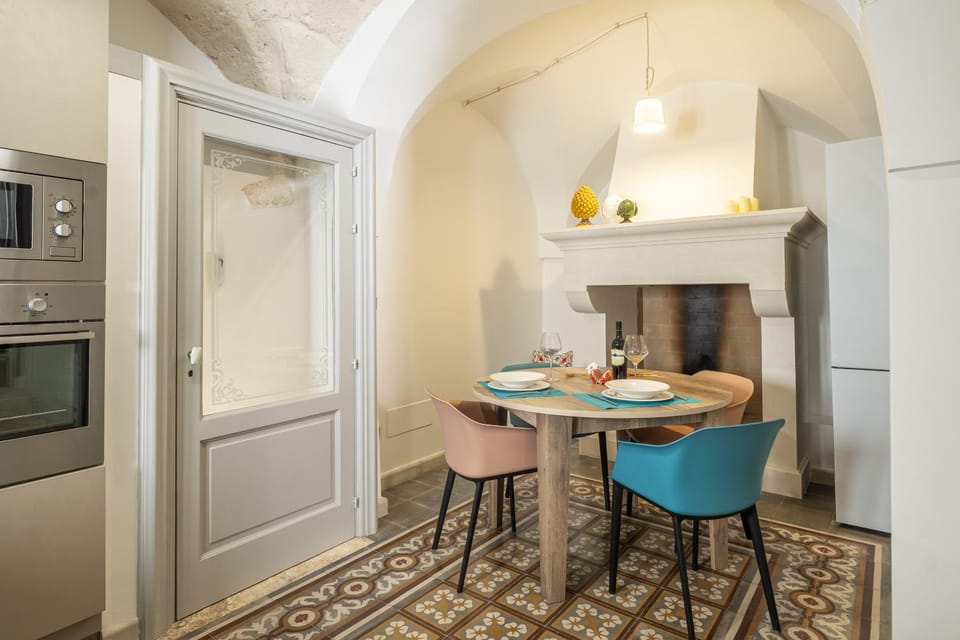 Kitchen or kitchenette, kitchen, kitchen