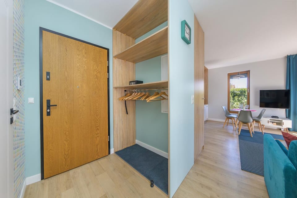 TV and multimedia, wardrobe