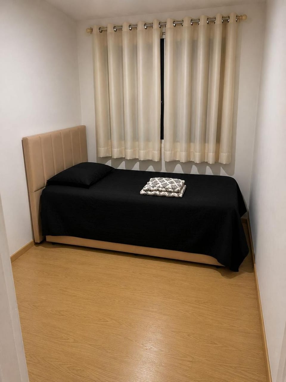 Quarto economico ao lado do Shopping nova america Vacation rental in Rio de Janeiro