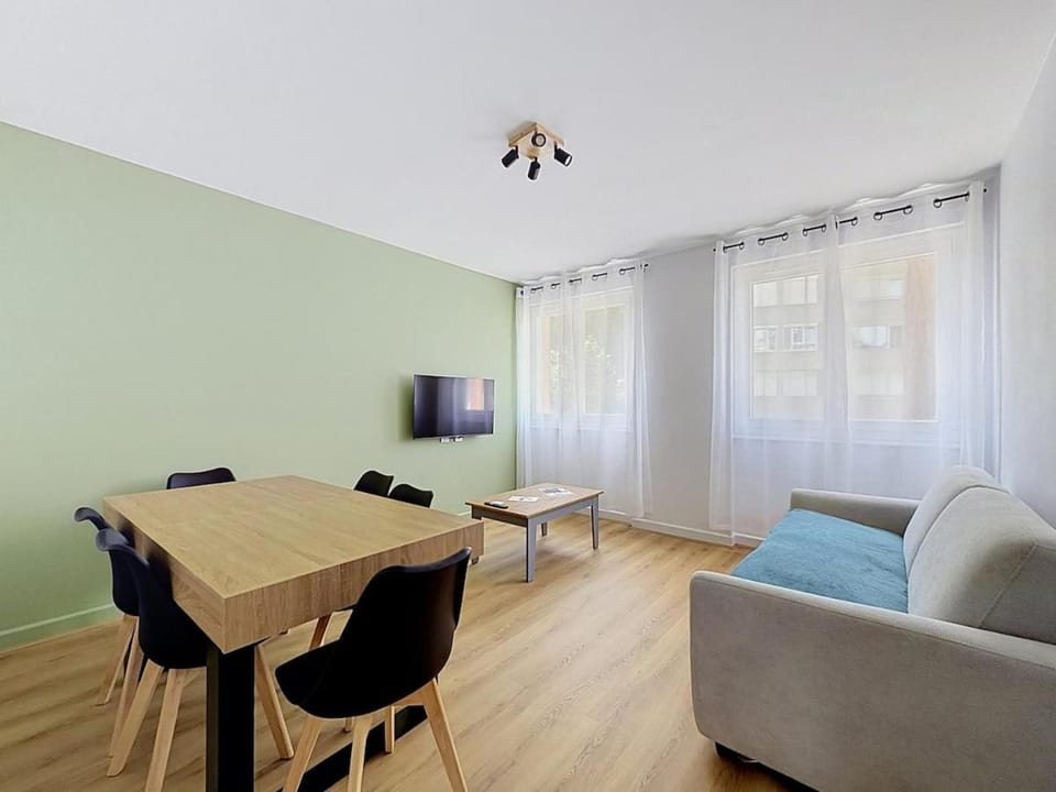 Grand T4 8 pers Wifi Chamalières Calme Apartment in Clermont-Ferrand