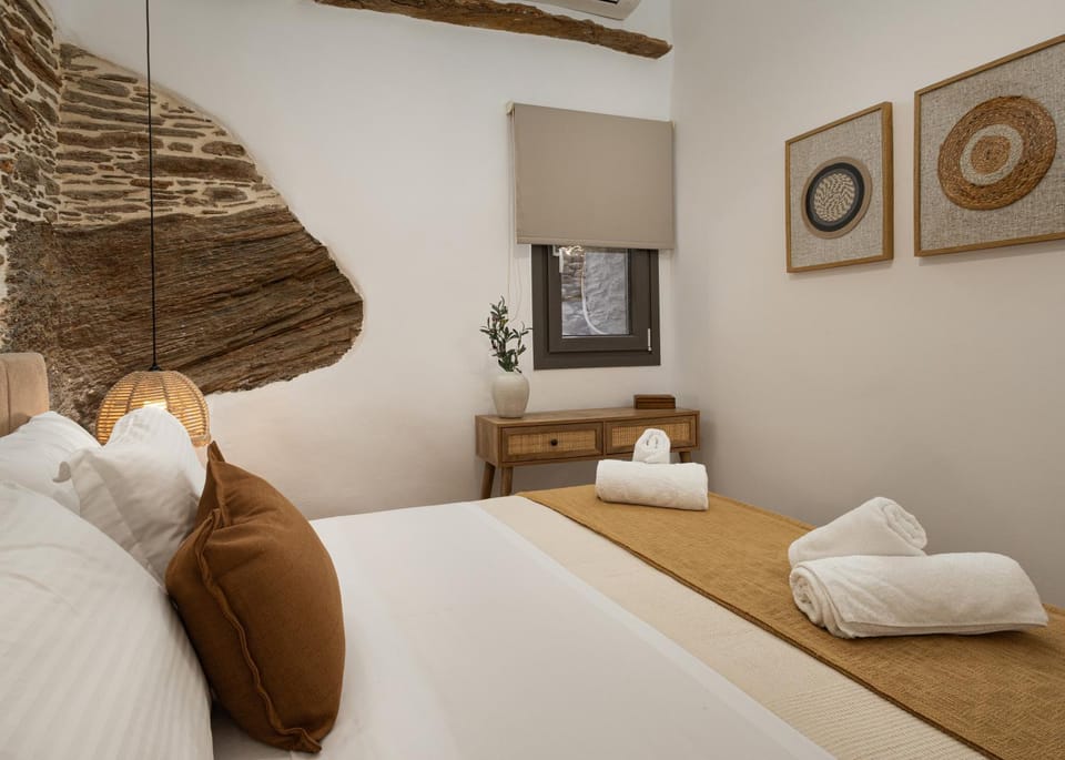 Lithoskino Suites House in Decentralized Administration of the Aegean