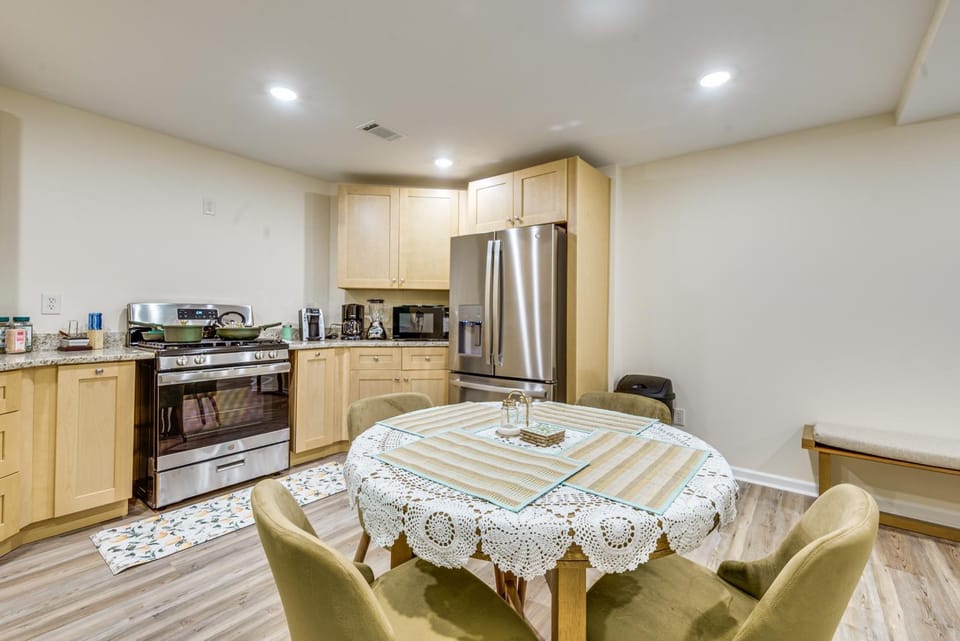 3 Mi to Dtwn Douglasville! Apt w/ Yard & Patio Apartment in Douglasville