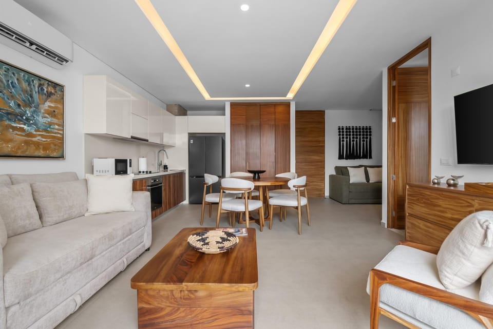 Cozy Modern Condo with Scenic Balcony Views Apartment in Bucerias