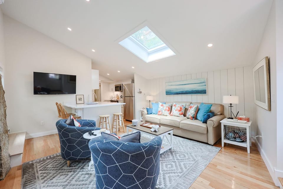 Granite Cottage House in Rockport