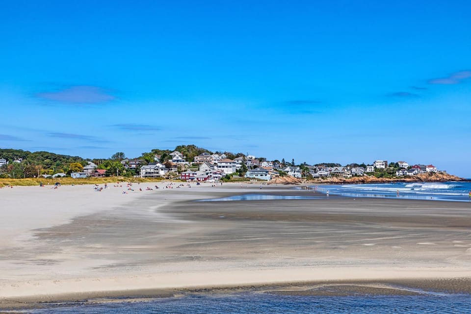 Day, Neighbourhood, Natural landscape, Beach