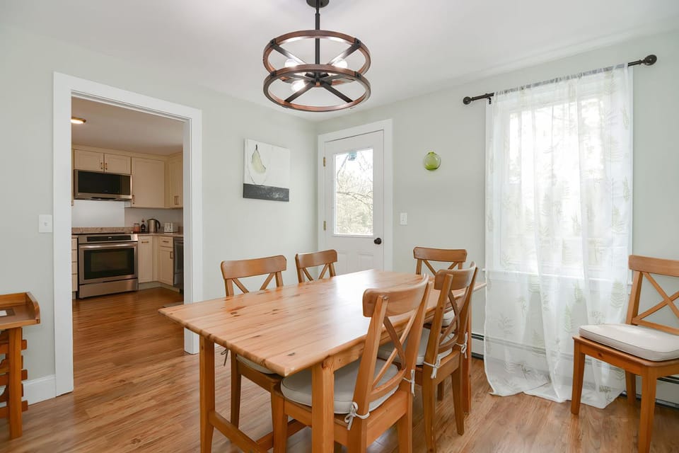 Day, Kitchen or kitchenette, Dining area, furniture