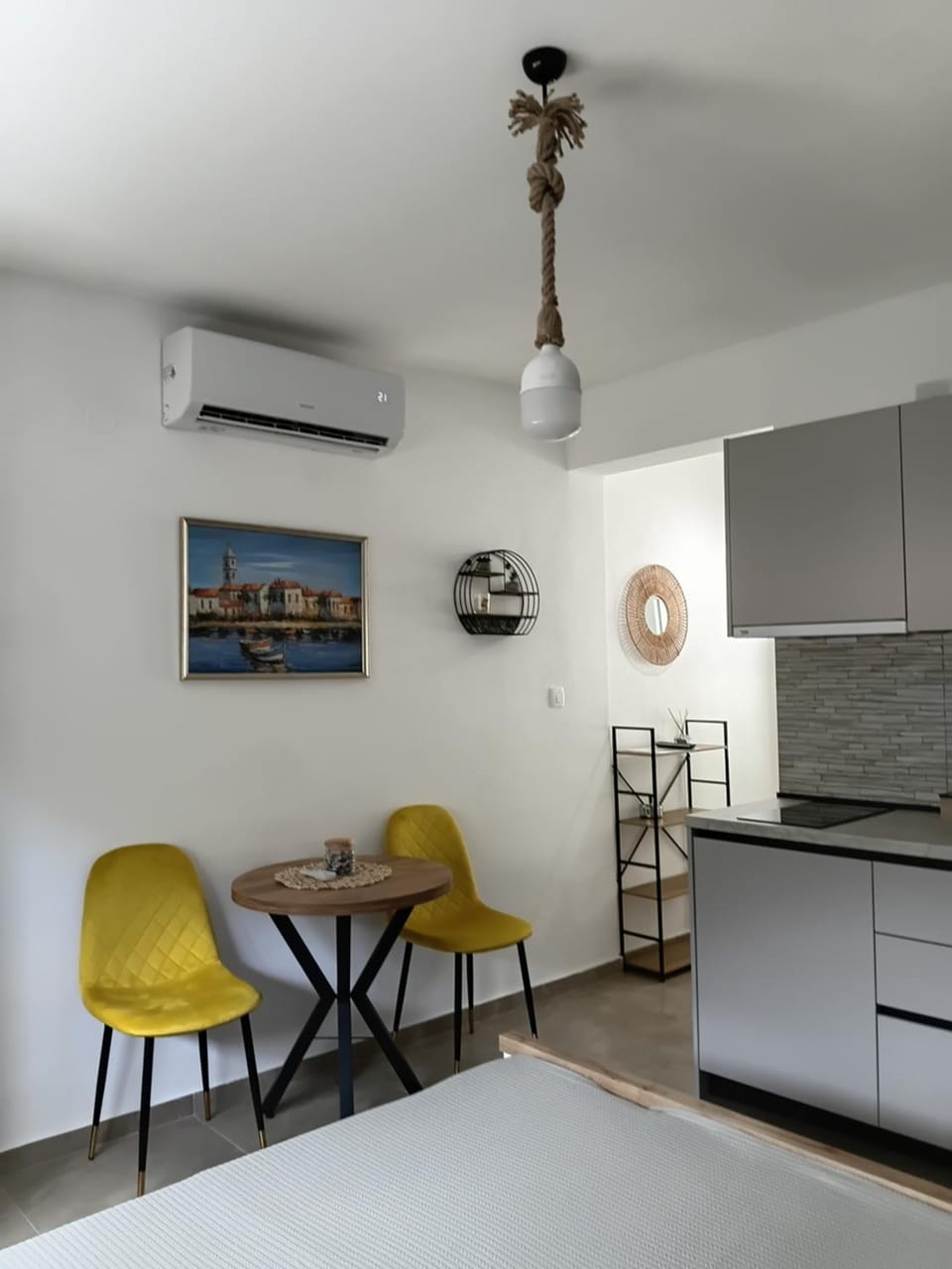 Studio Verde with swimming pool Apartment in Kotor Municipality