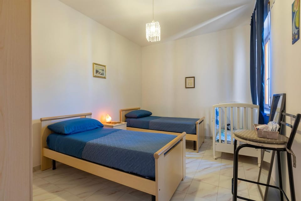 Property building, Living room, Bedroom