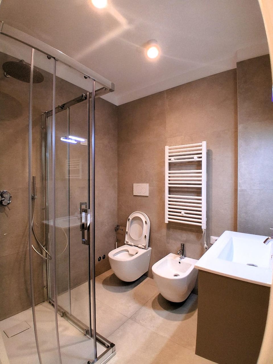 Shower, Bathroom