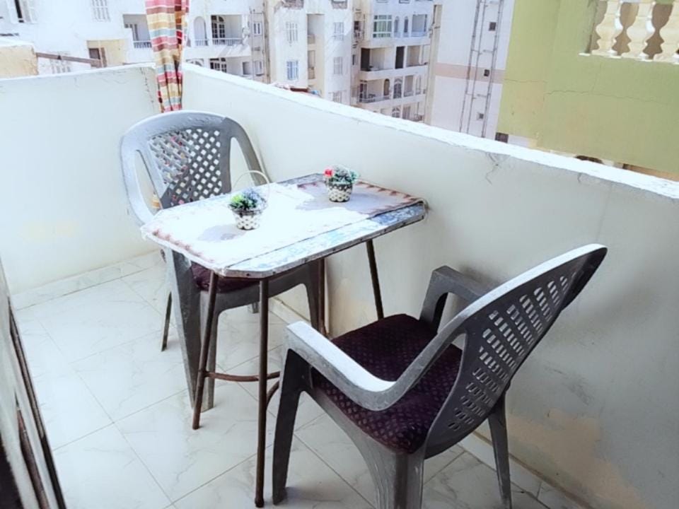 مرسي مطروح منطقه الفيروز مثلث باب البحر ثاني نمره من البحر شارع مندي Apartment in Egypt
