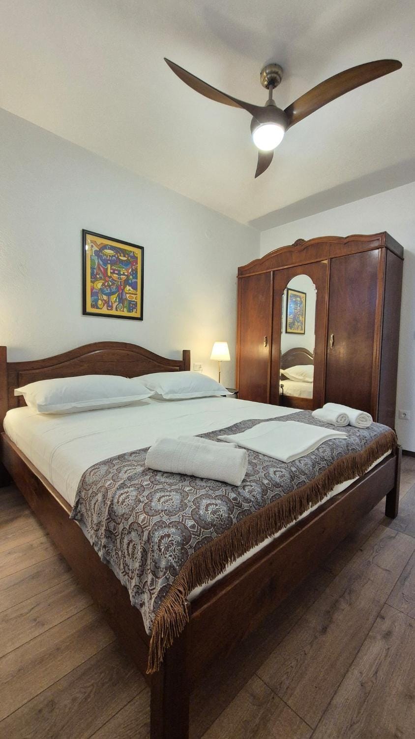 Vicia faba Apartment in Split-Dalmatia County