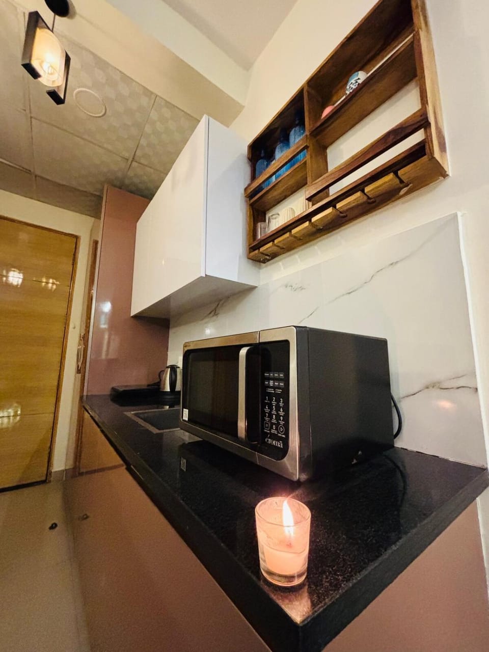The Slay Stay Apartment in Noida