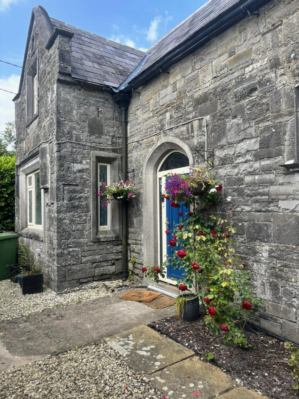 Stone Lodge Garden Retreat Campground/ 
RV Resort in County Dublin
