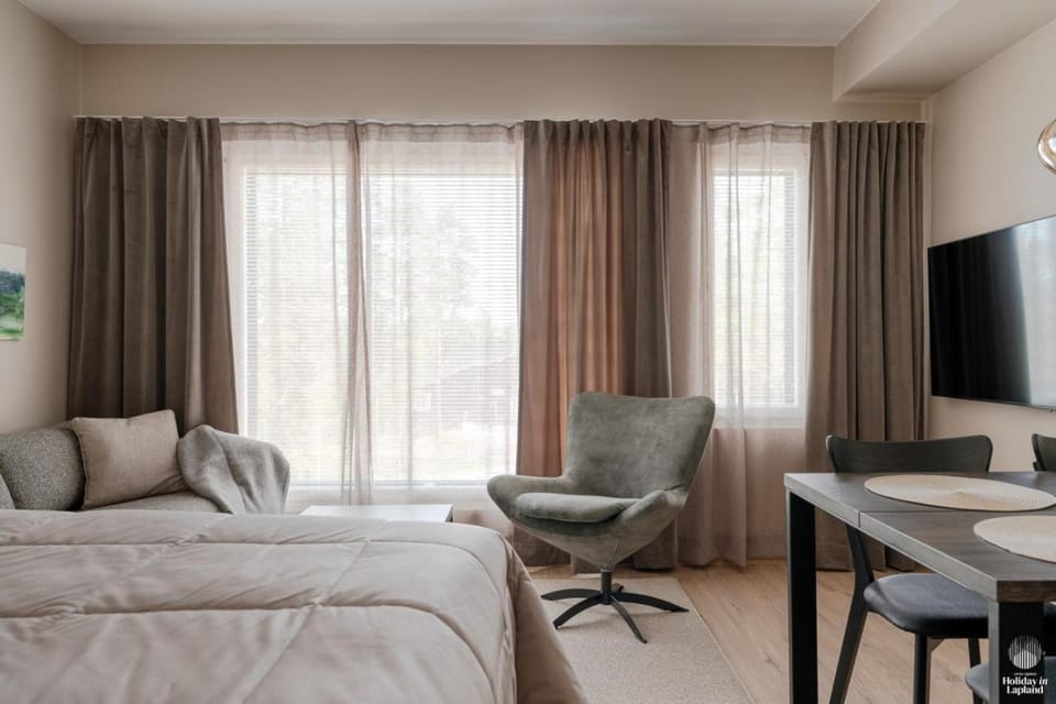 Living room, Seating area, Evening entertainment