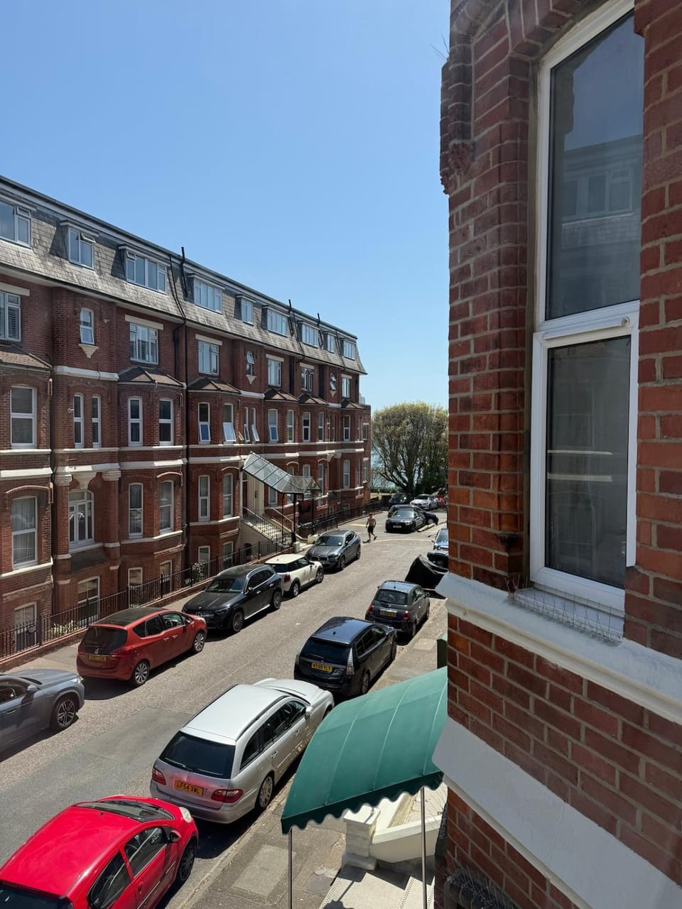 Neighbourhood, Sea view, Street view, Location, Parking