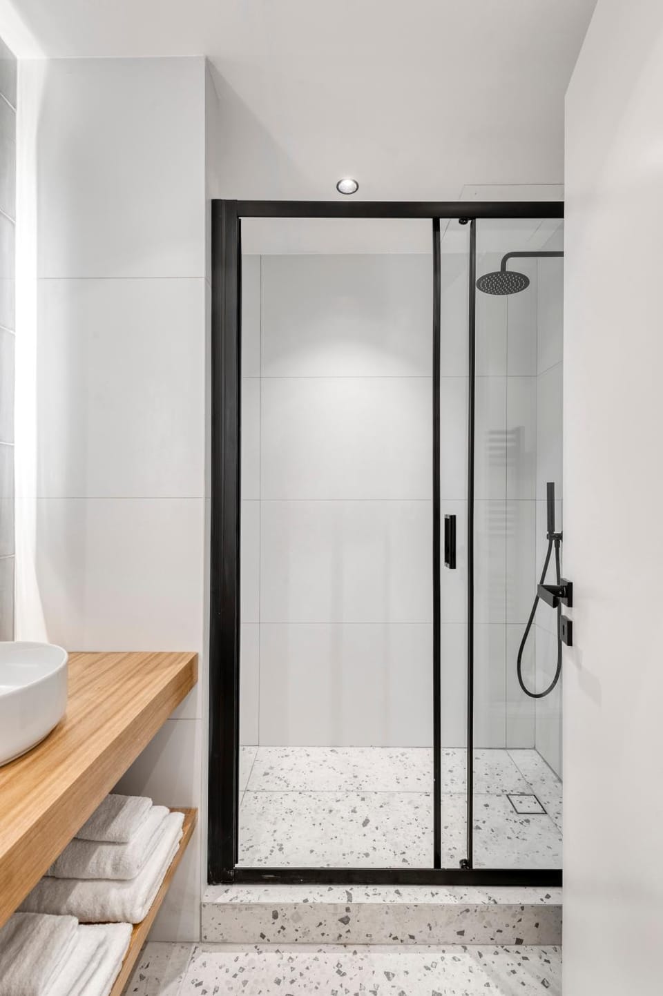 Dock 38 Apartments Collection Apartment in Pireas