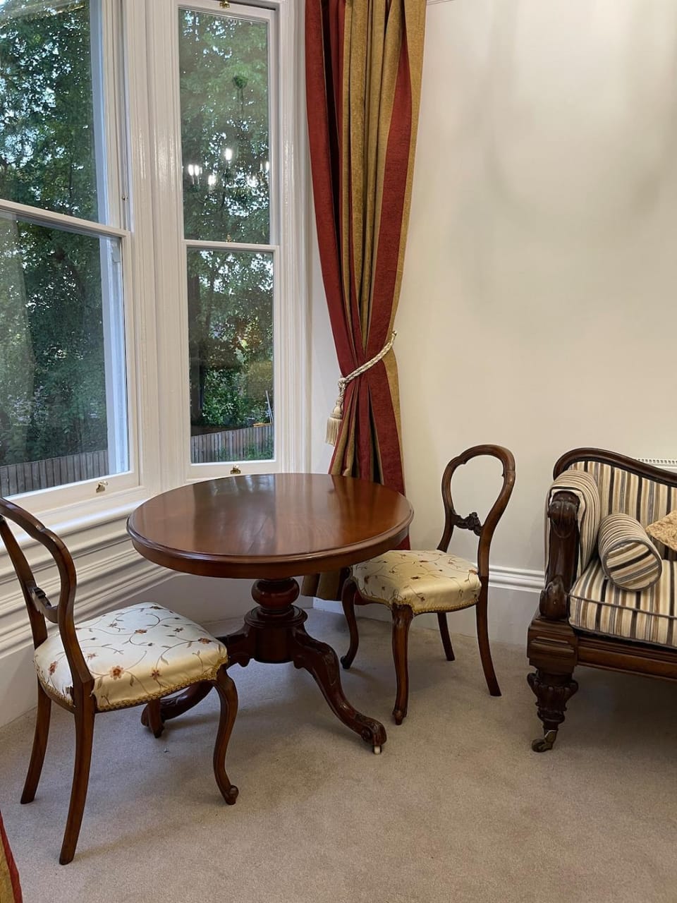 Foxglove Suite at Elmwood House Apartment in Nottingham