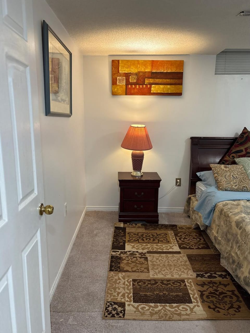 Spacious Basement Apartment in GTA Apartment in Halton Hills