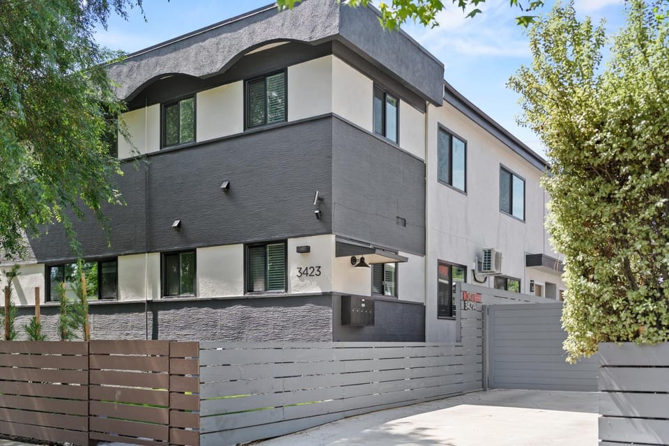 Caroline Apartments Apartment in Culver City