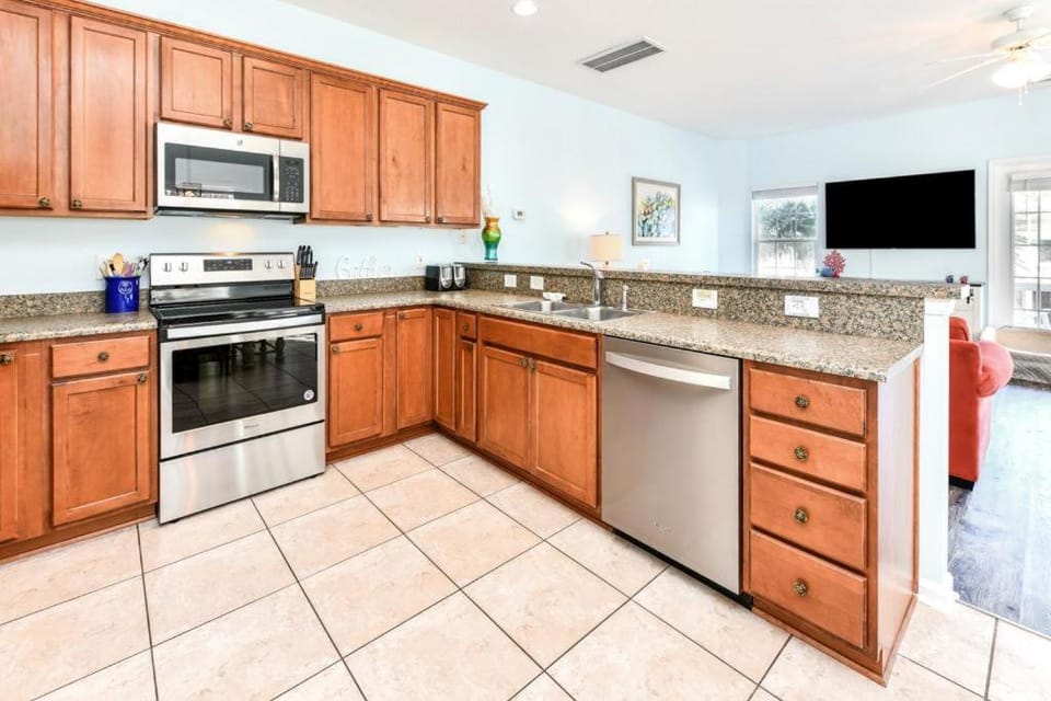 A Beach Haven House in Surfside Beach