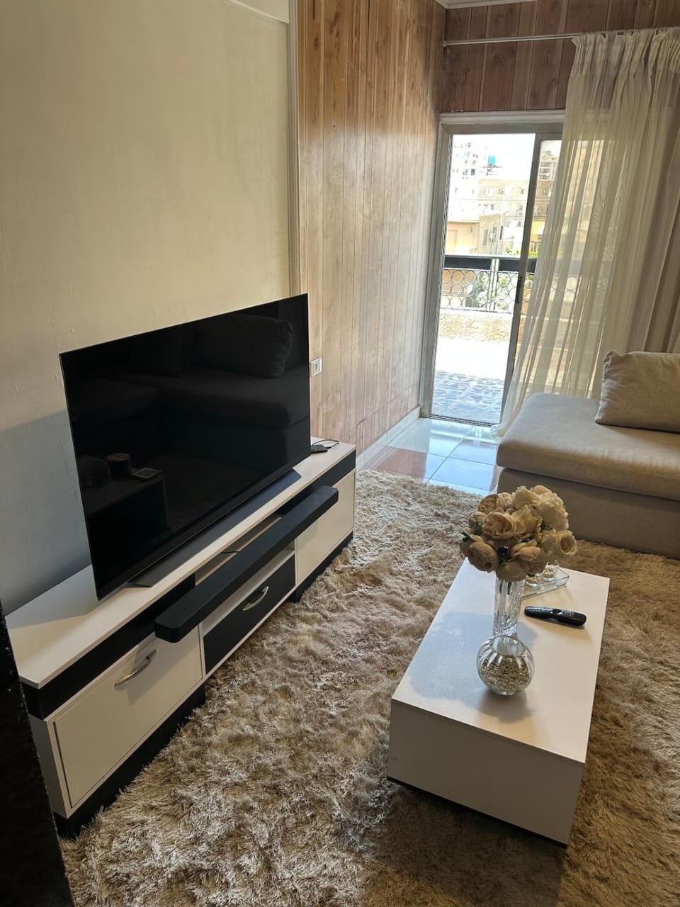 Cozy 2 bedroom apartment 10 mins from CAI airport Apartment in Cairo Governorate