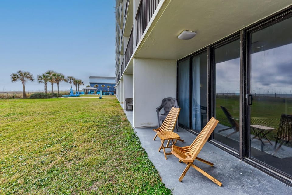 Patio, Garden, View (from property/room), Sea view