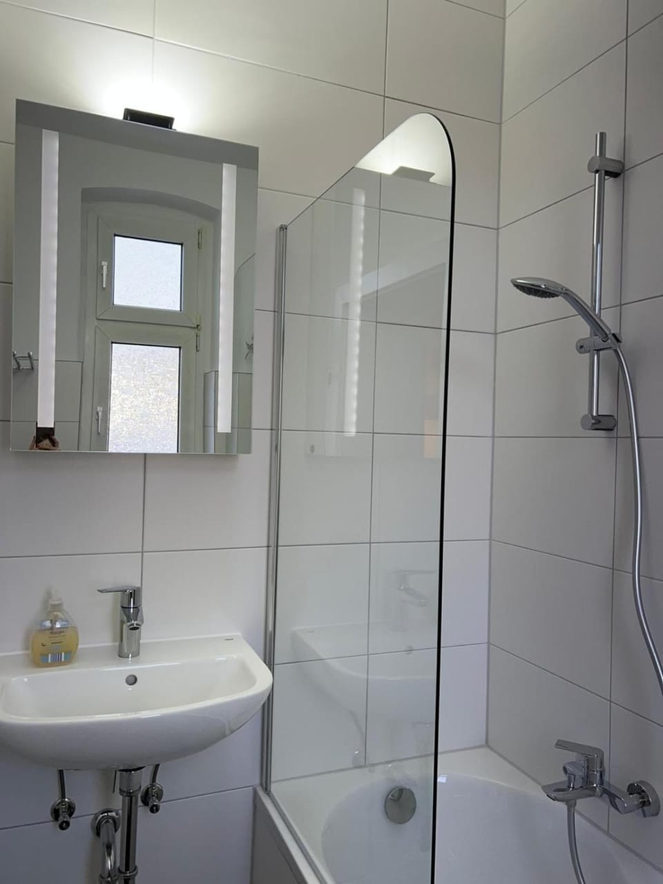 Moderne Altbauwohnung mit Stellplatz, Innenstadtlage Apartment in Detmold