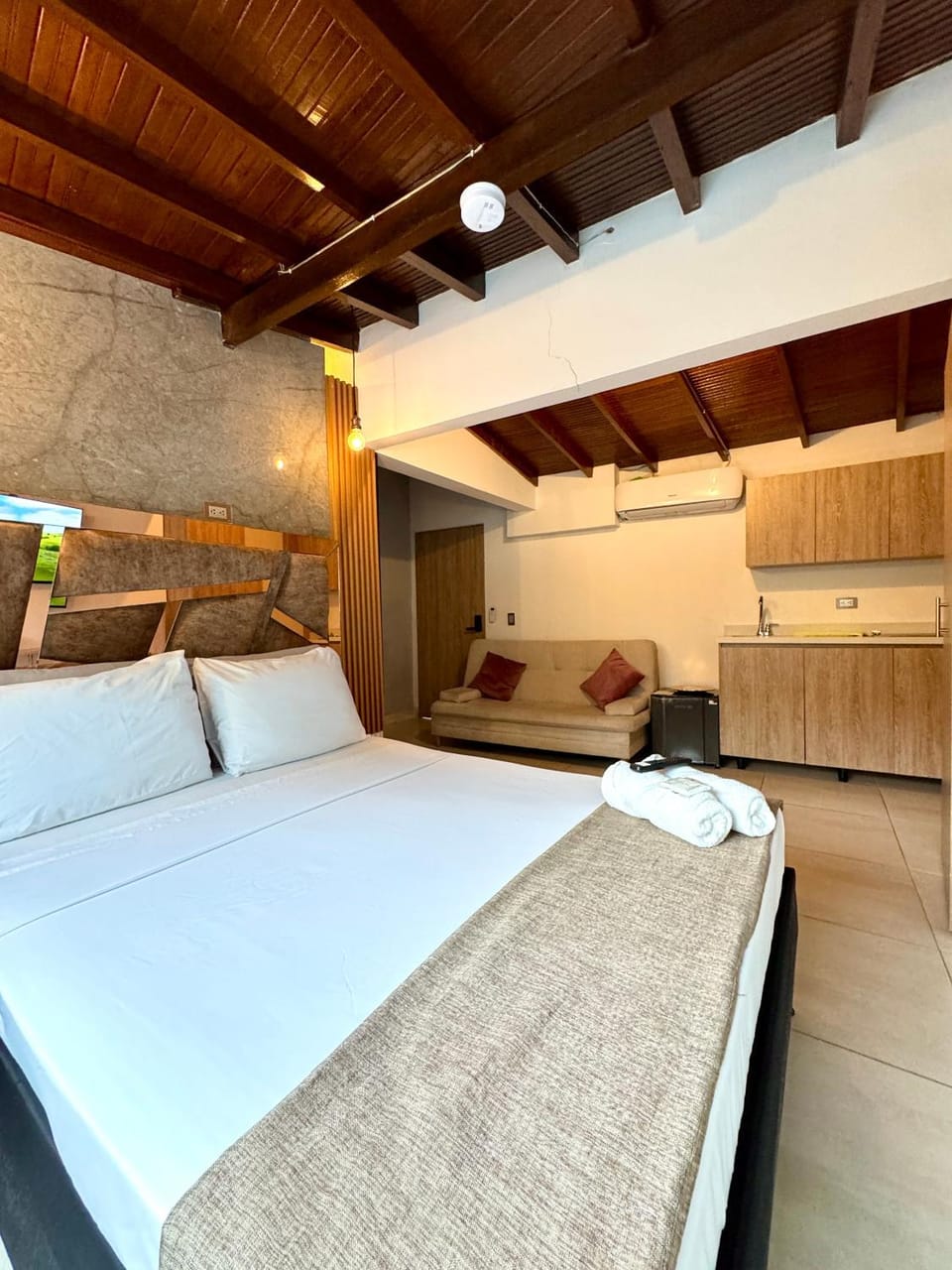 Photo of the whole room