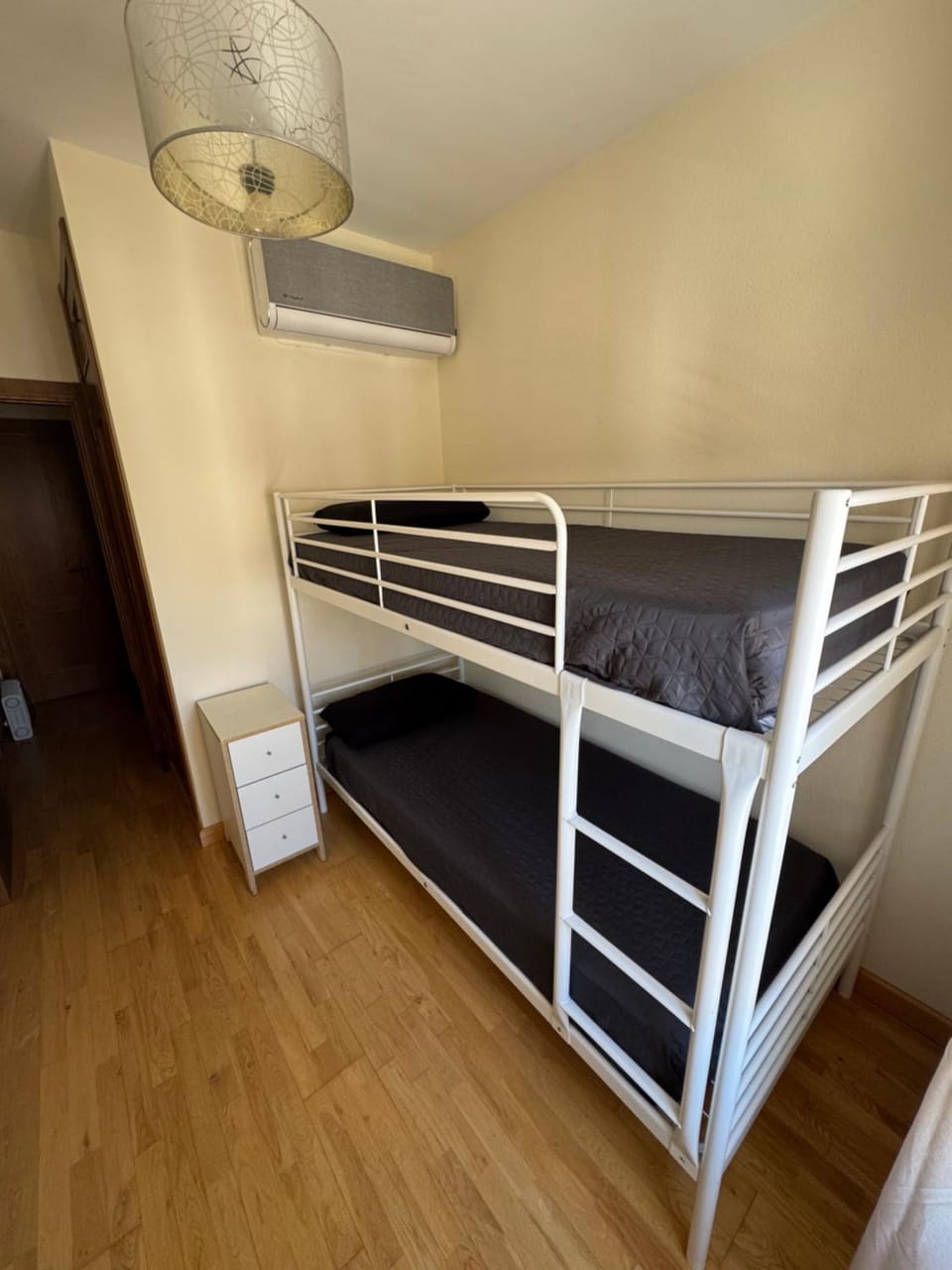 bunk bed