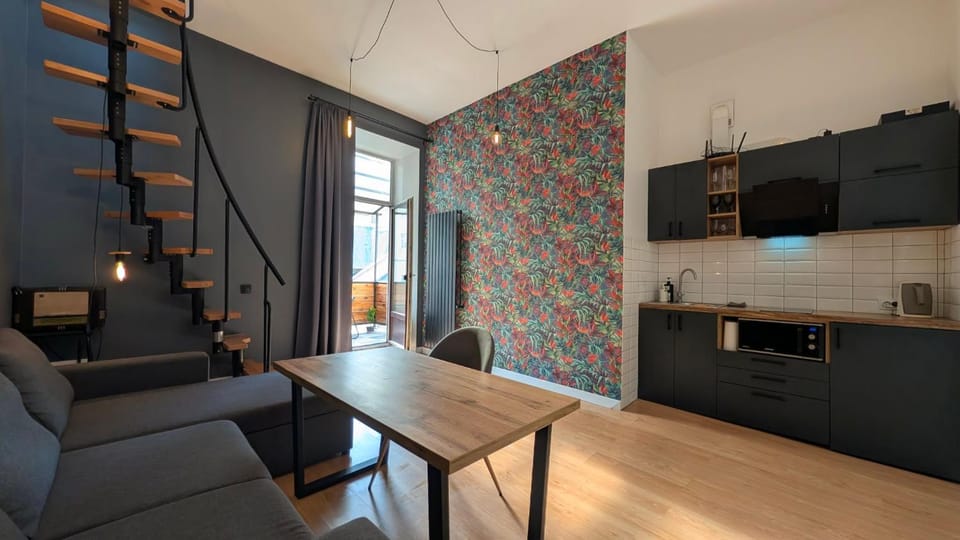 Kitchen or kitchenette, Living room, Seating area