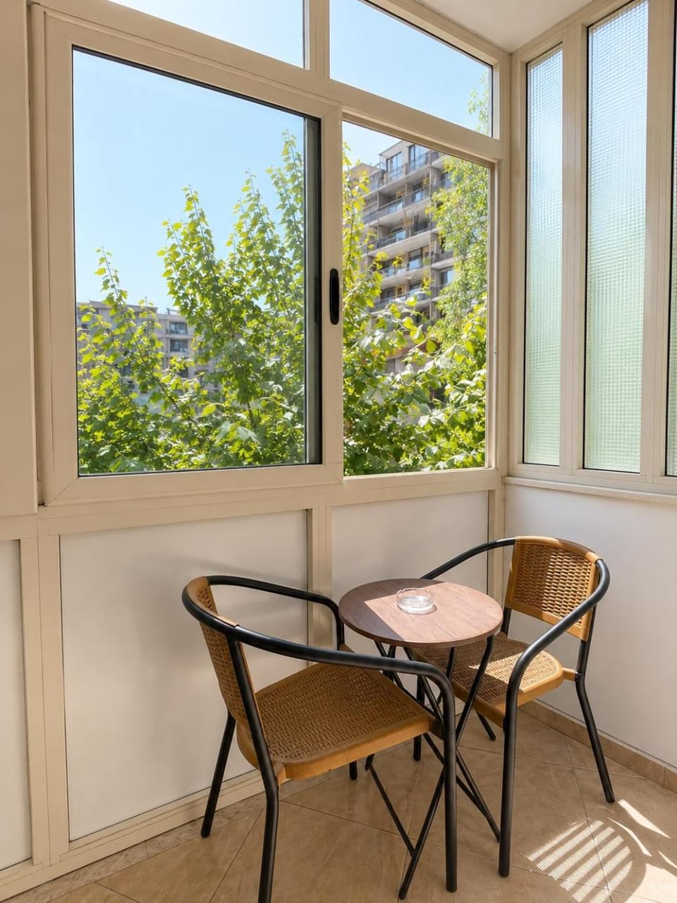 Artsy Living Selvia Apartment in Tirana