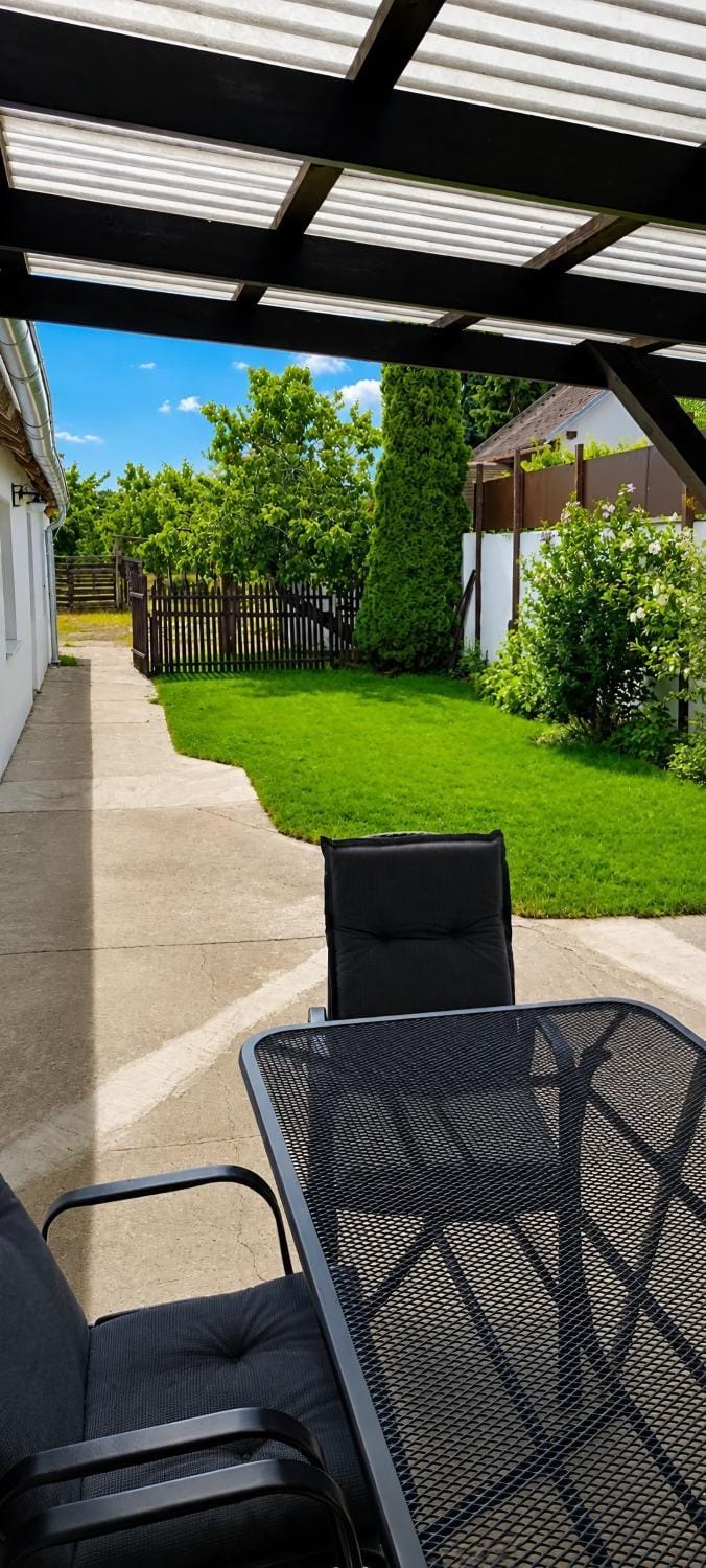 Seating area, Garden view