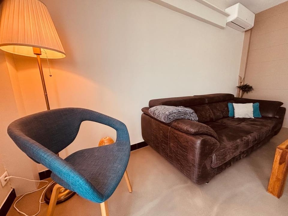 Belle maison hyper centrale 3 chambres House in La Rochelle