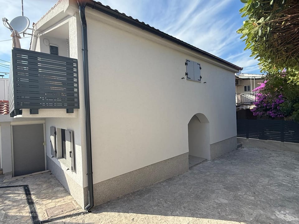 Zamalin Beach Apartments Apartment in Šibenik-Knin County, Croatia