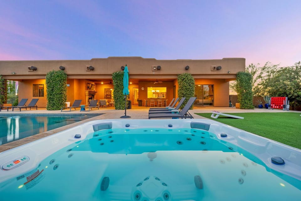 Property building, Day, Garden, Hot Tub, Swimming pool, sunbed