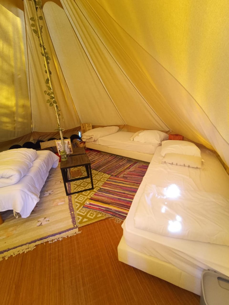 Tipi coloré à la Ferme à la plage Luxury tent in Arès