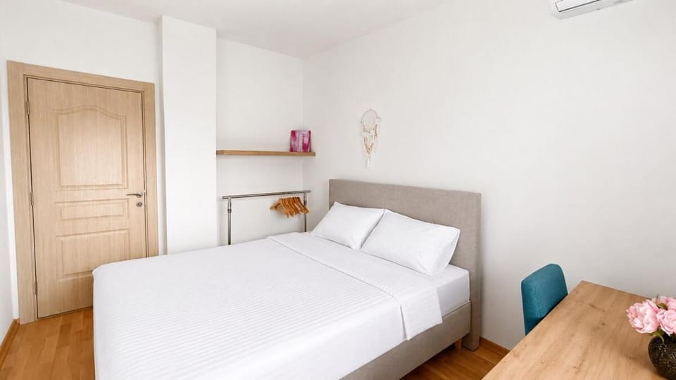 Family Apartment Free Parking Self Check-in Apartment in Budva