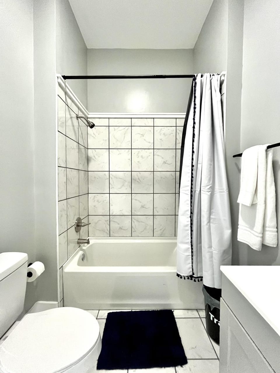 Lowcountry Cottage Sleeps 4 Central Location House in Beaufort